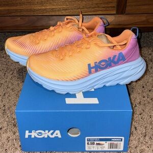 Women’s Hoka Rincon 3